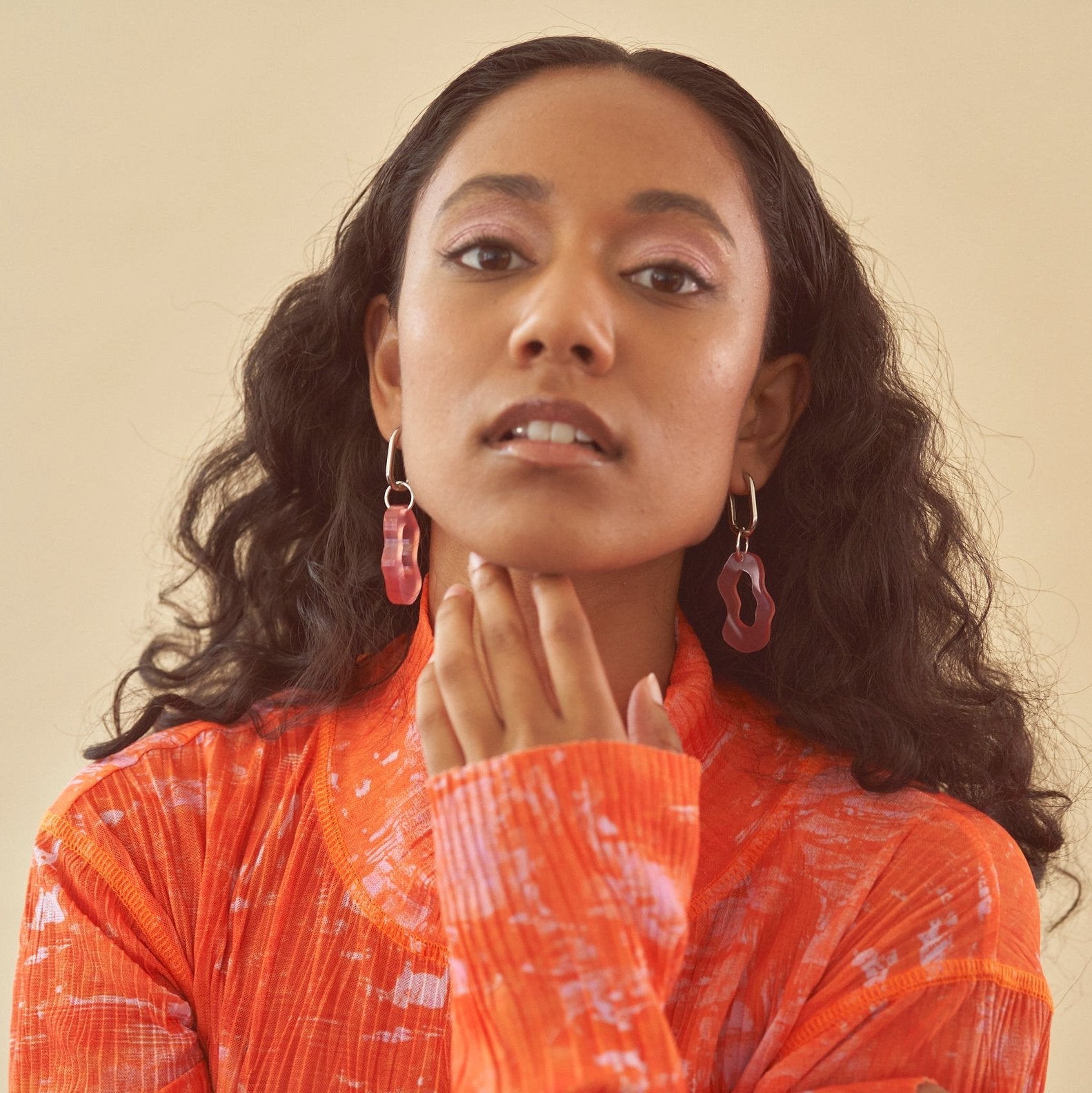 29 Palms Sunset - Gigi - transparent rose-Veronica Antonucci-Veronica Antonucci-nachhaltige-statement-ohrringe-schweiz