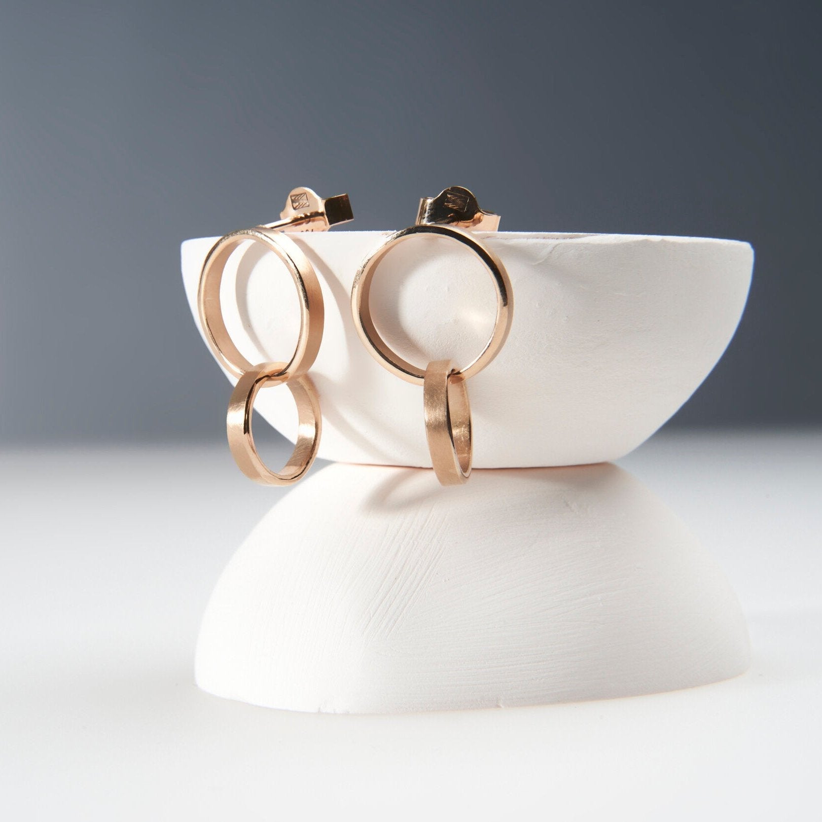 Monday Drop 05: Circle Earrings-gold jewellery-Rose Gold-Veronica Antonucci