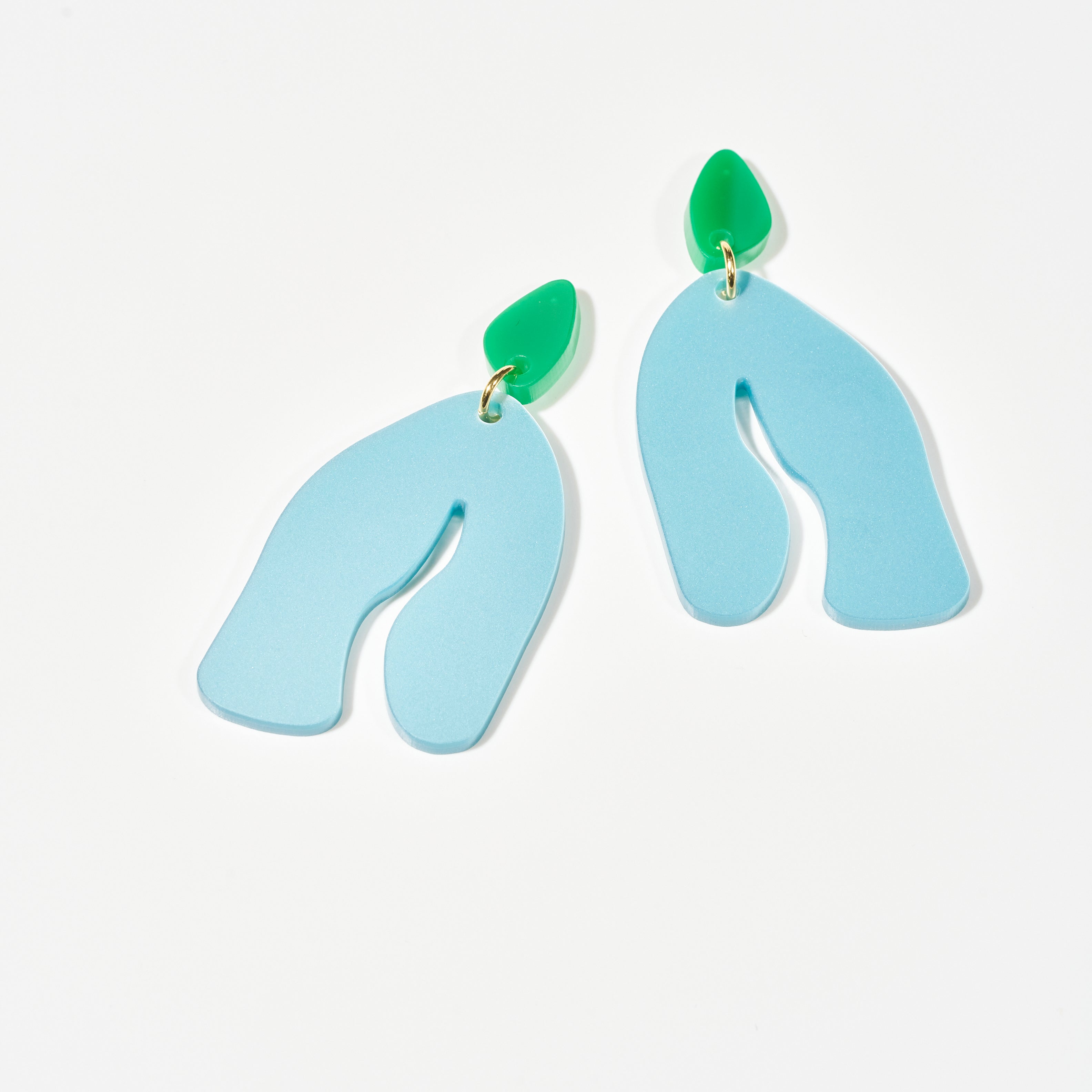 Kim - pearly blue & jungle-Veronica Antonucci-Veronica Antonucci-nachhaltige-statement-ohrringe-schweiz