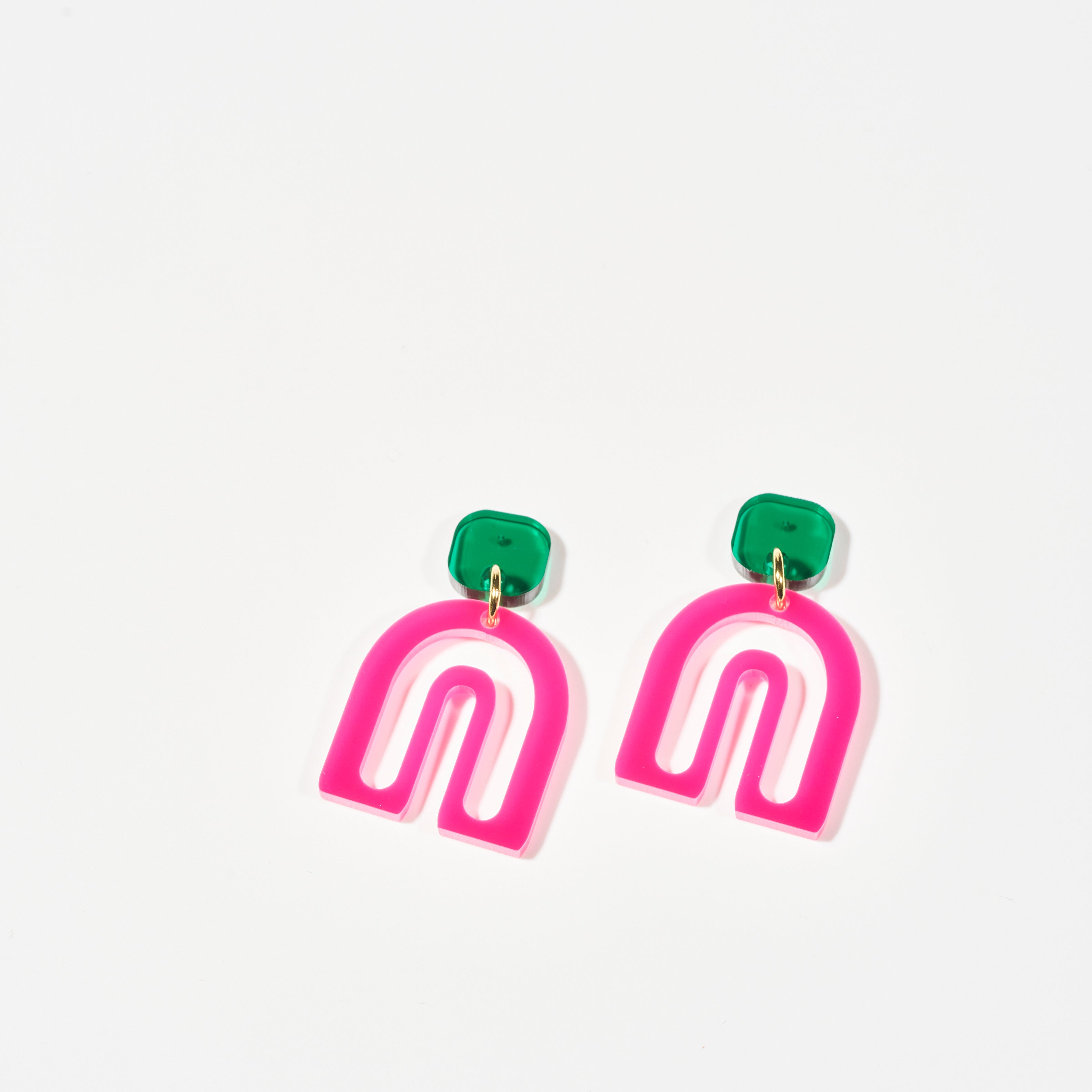 Pika - magenta & dark green-Veronica Antonucci-Veronica Antonucci-nachhaltige-statement-ohrringe-schweiz