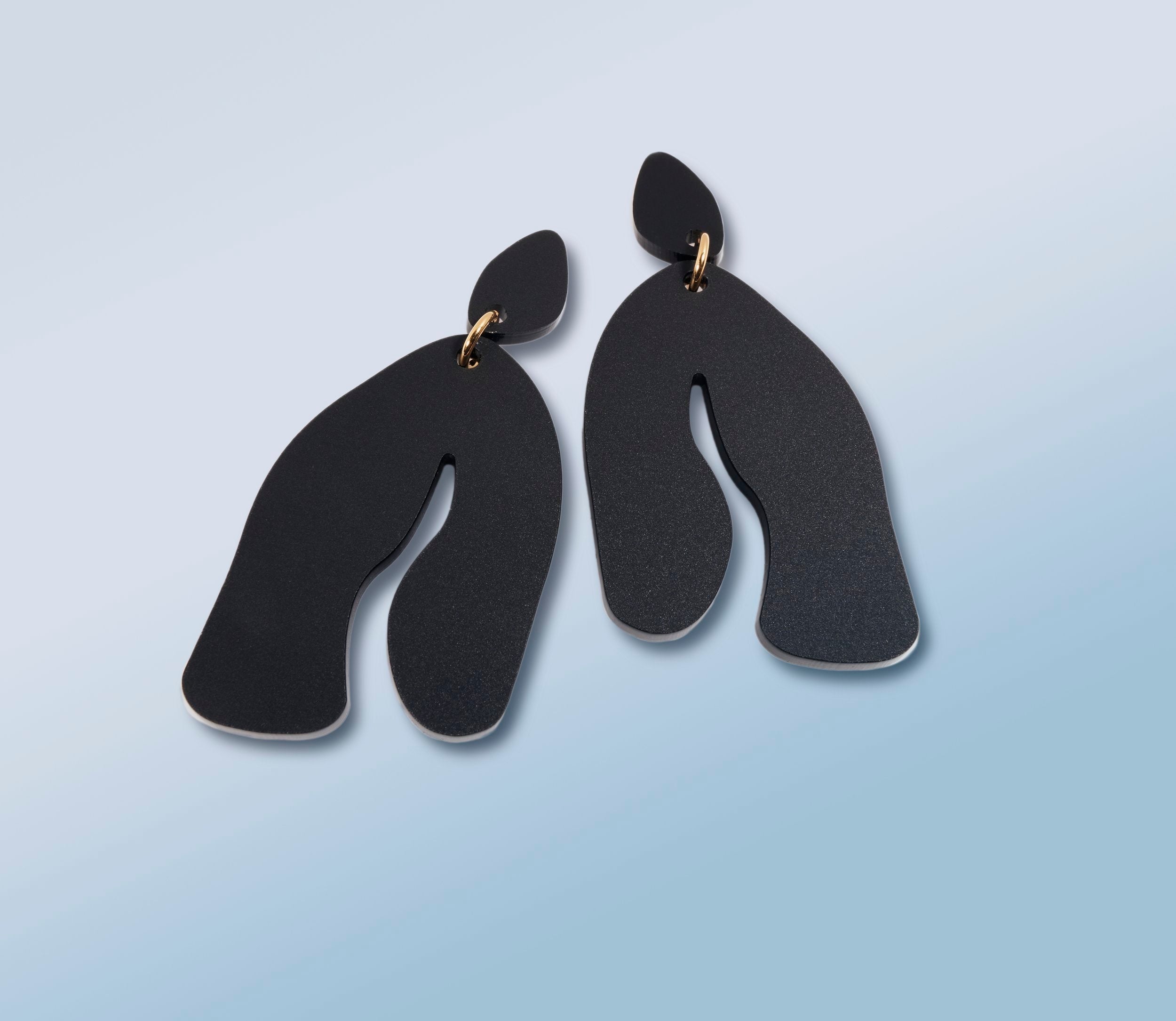 Kim - frosted black--Veronica Antonucci-sustainable earrings